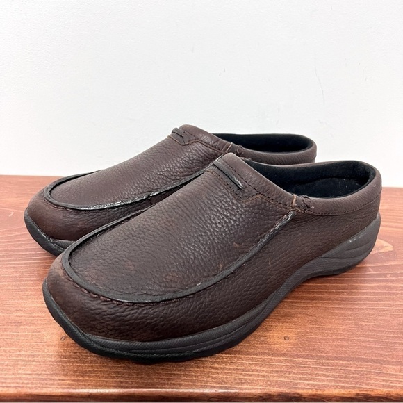L.L. Bean Men's Pebbled Rugged Dark Brown Leather Comfort Moc Slides NEW 8 Fall - Picture 3 of 13